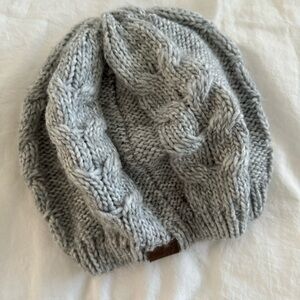 Roots knit hat